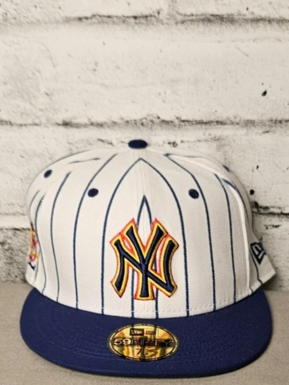 New Era 59FIFTY NY Yankees Pinstripe Fitted Hat 7 5/8 MLB